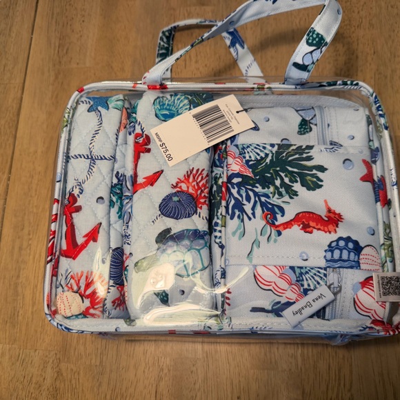 NWT Vera Bradley 4 piece Cosmetic Organizer in Anchors Aweigh- Cruise/Beach Fun - Picture 1 of 13